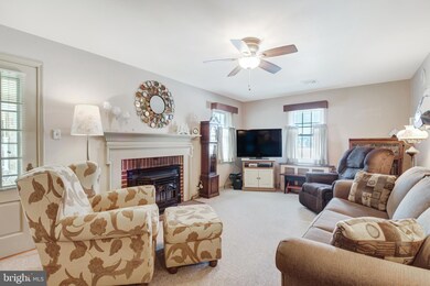 627 E 4th St, Boyertown, PA 19512 - photo 4