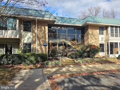 3630 Gleneagles Dr unit 81D, Silver Spring, MD 20906 - photo 2