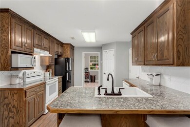 212 S Border St, Prairie Grove, AR 72753 - photo 7