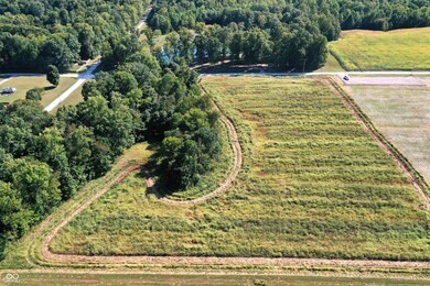 000 Newport Rd, Bowling Green, IN 47833 - photo 6