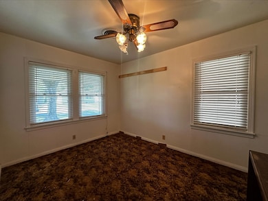 423 Newton St, Orange, TX 77630 - photo 5