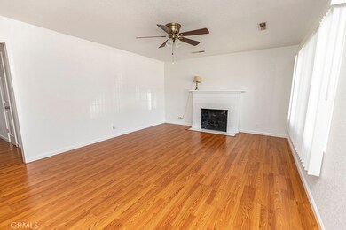 1420 W 25th St, Merced, CA 95340 - photo 6