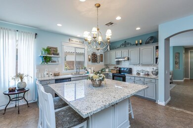 7) KITCHEN