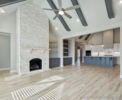 2719 W Van Buren Ct, Broken Arrow, OK 74011 - photo 5