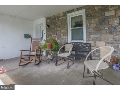 244 Hawthorne Rd, Morton, PA 19070 - photo 2