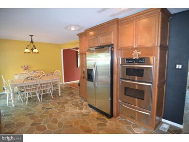 347 Crawford Ave, Maple Shade, NJ 08052 - photo 4