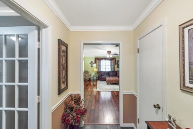 1811 Huisache Dr, Richmond, TX 77469 - photo 4