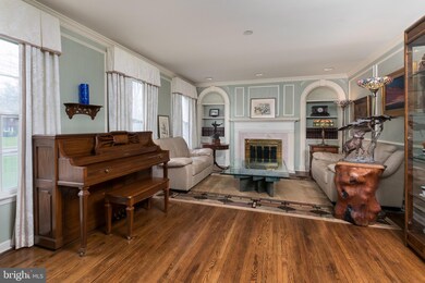 6 Jefferson Rd, Cranbury, NJ 08512 - photo 3