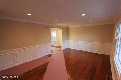 320 W J St, Purcellville, VA 20132 - photo 5