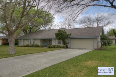 1207 Rivercrest Dr, New Braunfels, TX 78130 - photo 2