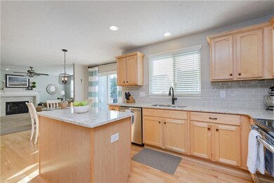 13975 Avalon Blvd, Fishers, IN 46037 - photo 7