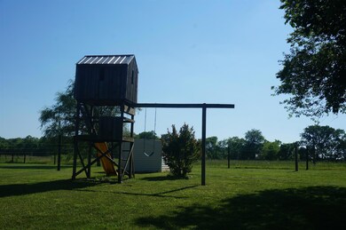 1785 Powell Ln, Lewisburg, TN 37091 - photo 4