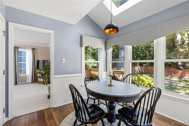 Eat-in kitchen area with LVP floor and lofted ceil