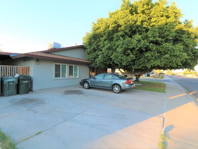 4402 Earll W Exposure