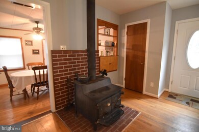 23542 Myrtle Point Rd, California, MD 20619 - photo 7