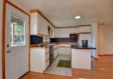 54 Mary St unit C, Quincy, MA 02169 - photo 7
