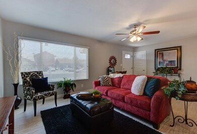 4216 E Vineyard Rd-9