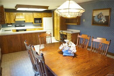 703 Fairmont Ave, North Tonawanda, NY 14120 - photo 6