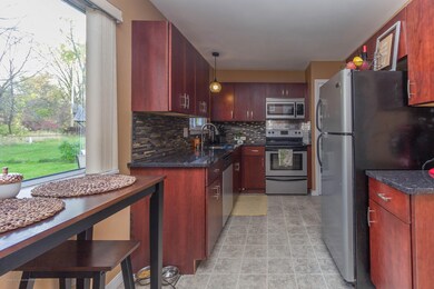 3711 Berwick Dr, Lansing, MI 48911 - photo 7