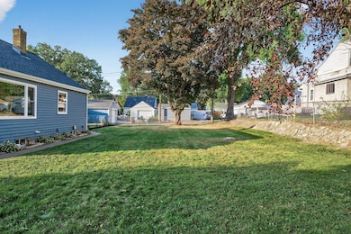 2121 Minnehaha Ave E, Saint Paul, MN 55119 - photo 2