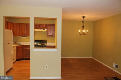 84 Cheverny Ct, Trenton, NJ 08619 - photo 4