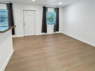 417 NE 17th Ave unit 11, Fort Lauderdale, FL 33301 - photo 5