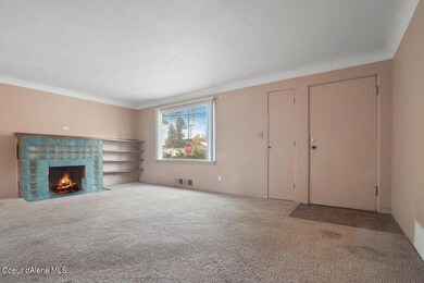 005-213EHarrisonAve-CoeurdAlene-ID-83814