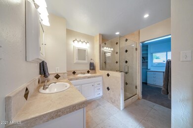 T Master Bath - DSC_3076