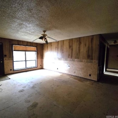 51 Smith St, Morrilton, AR 72110 - photo 3