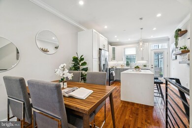 2040 Manton St, Philadelphia, PA 19146 - photo 4