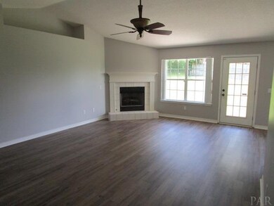 1990 Joshua Dr, Cantonment, FL 32533 - photo 4