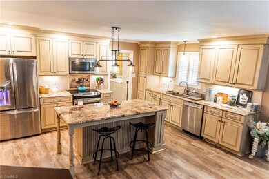 1531 Nc Highway 62 W, High Point, NC 27263 - photo 4