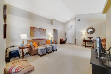 917 Brayton Ln, Davenport, FL 33897 - photo 4