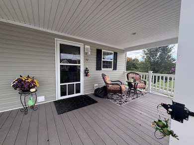 32 Kendall Ct, Raynham, MA 02767 - photo 4