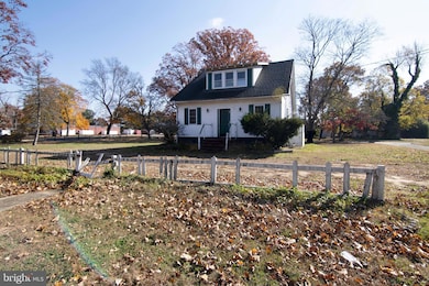 542 Williamstown Rd, Sicklerville, NJ 08081 - photo 2