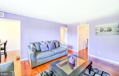 102 Duvall Ln unit 203, Gaithersburg, MD 20877 - photo 5