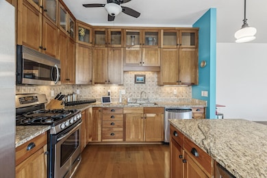 270 4th St E unit 401, Saint Paul, MN 55101 - photo 5