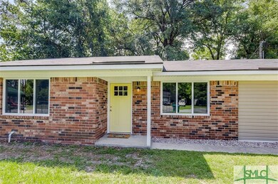 305 E 4th St, Springfield, GA 31329 - photo 4