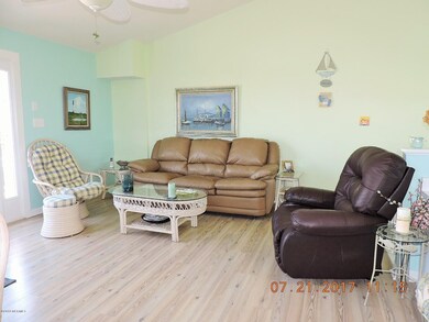 5 Living room