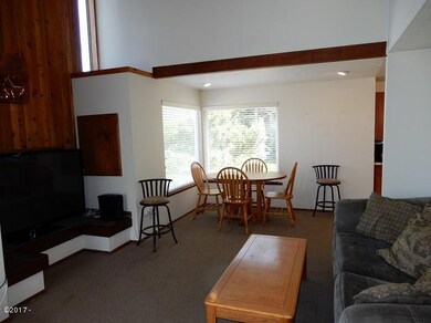 1523 SW Dune Ave, Lincoln City, OR 97367 - photo 7