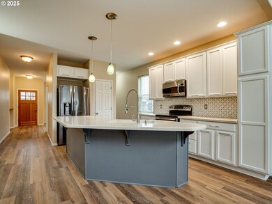 5641 SE Chase Loop, Gresham, OR 97080 - photo 5