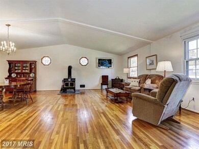 502 Gwynnwest Rd, Reisterstown, MD 21136 - photo 2