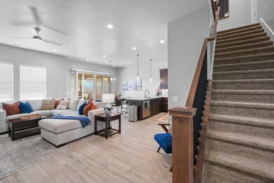 2600 N Ocotillo Wy Unit 47-large-004-003