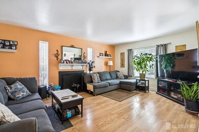 48 Woodland Way, Dayton, NJ 08810 - photo 5