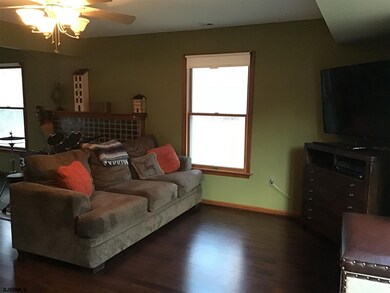 6320 Pine St, Mays Landing, NJ 08330 - photo 4