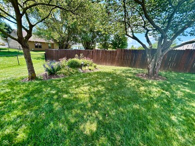 1337 Pamela Dr, Franklin, IN 46131 - photo 7