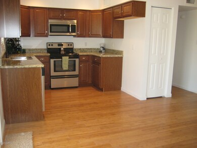 Hermosa family rm and kitchen