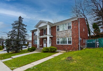 1340 Victory Blvd, Staten Island, NY 10301 - photo 2