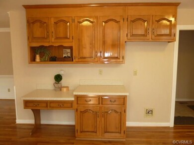 Desk work station in Kitchen