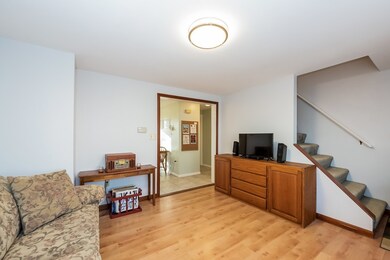 101 Donohue Rd unit 18, Dracut, MA 01826 - photo 2